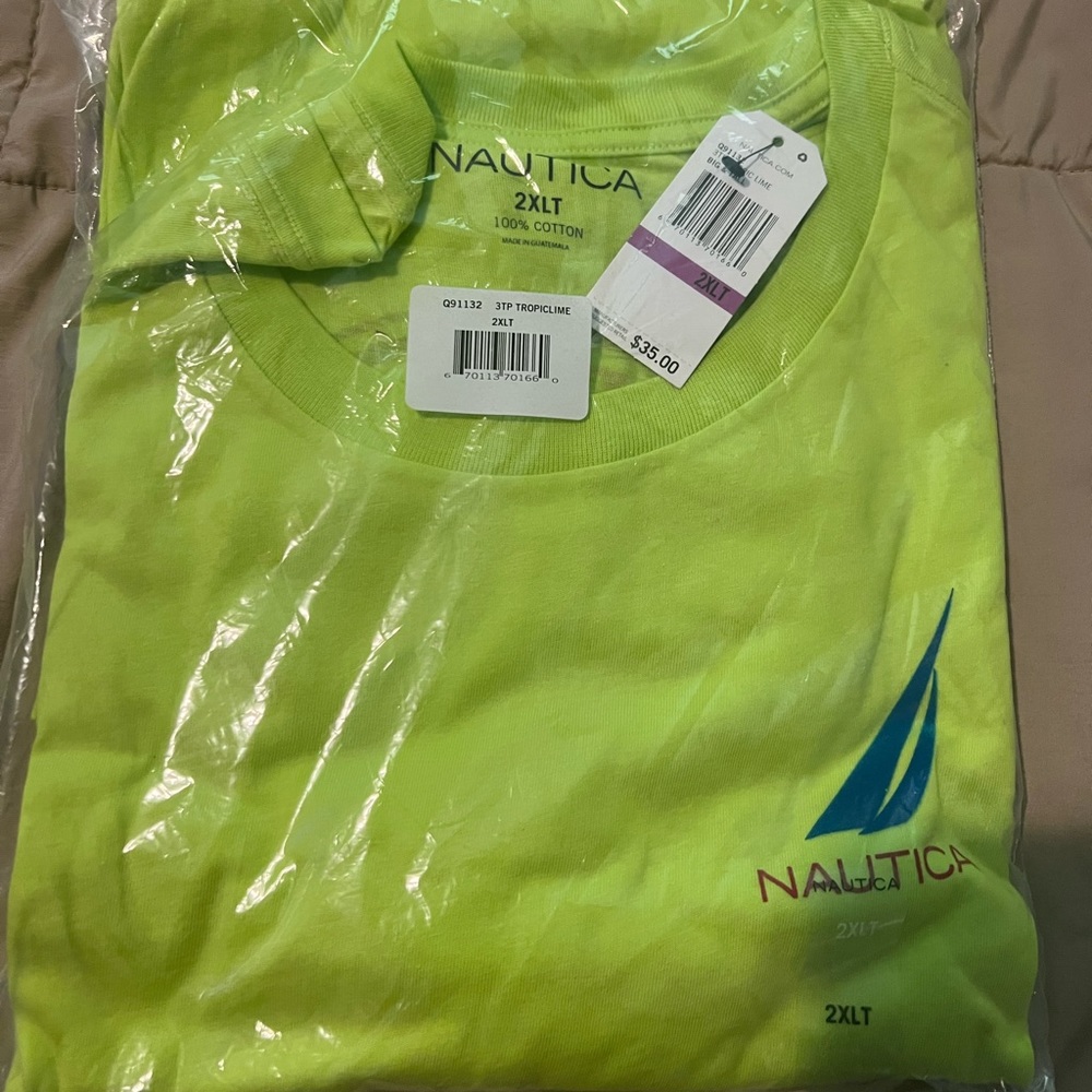 Nautica T-shirt